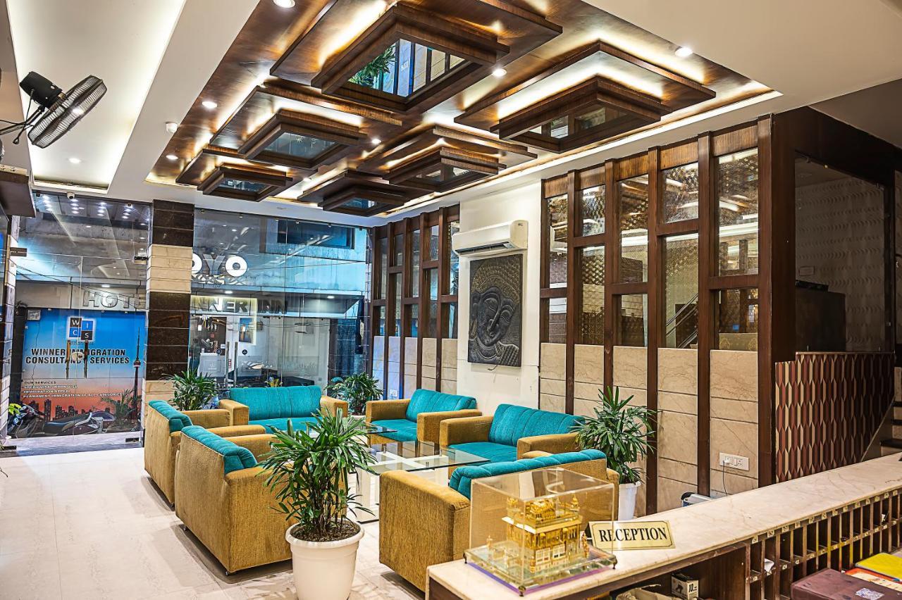 Hotel Royals Grand Galaxy Amritsar Exterior foto